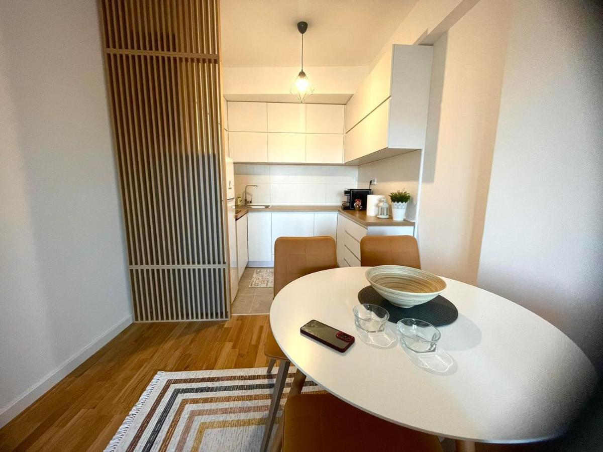 Apartman Nikol Kumanovo Exterior foto