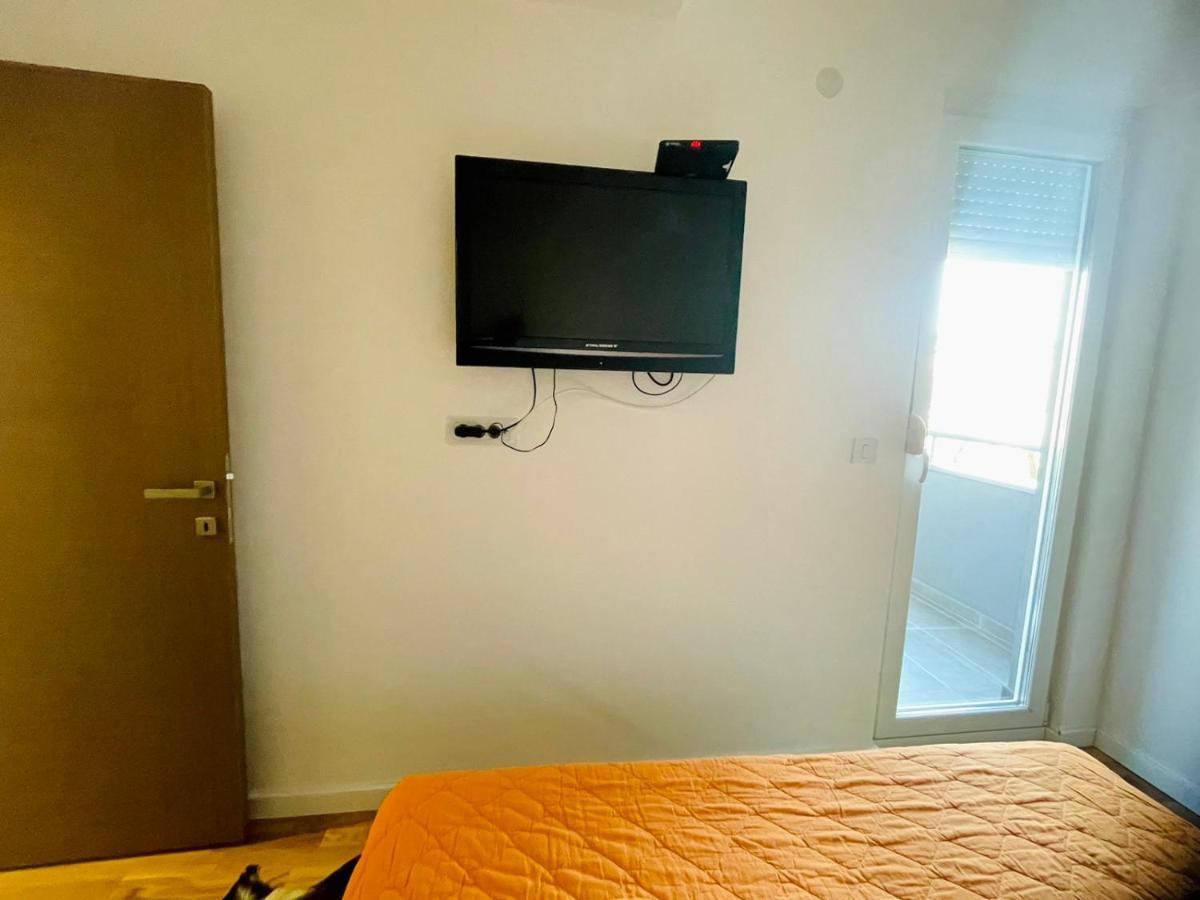 Apartman Nikol Kumanovo Exterior foto