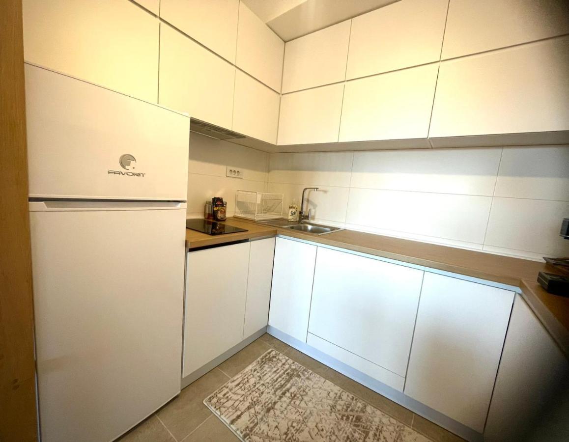 Apartman Nikol Kumanovo Exterior foto
